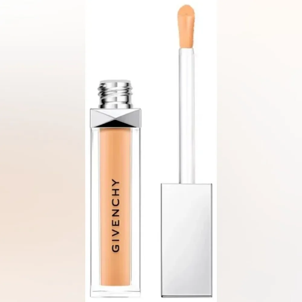 New Givenchy Teint Couture Everwear Concealer - 20